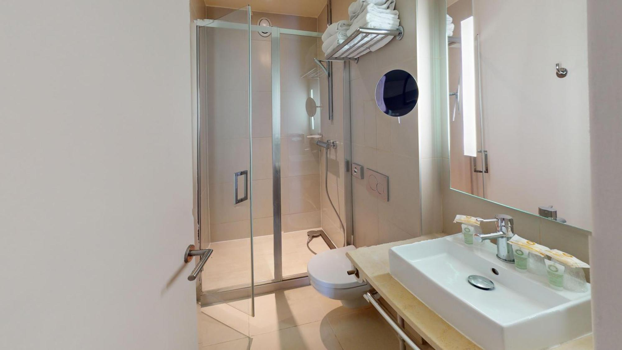 Best Western Hotel Opera Drouot Paris Bagian luar foto